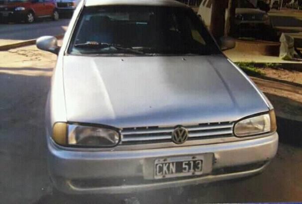 Auto robado en Lobería - VW Gol