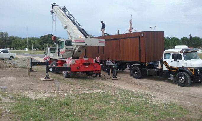 Oficina container acceso a Lobería2