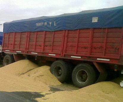 camion boquillas abiertas